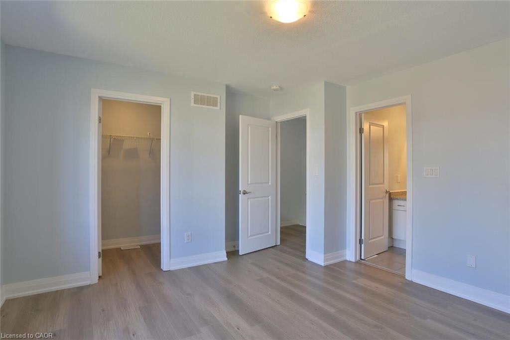 27 Sportsman Hill Street, Kitchener, ON, N2P 0J2 - 32