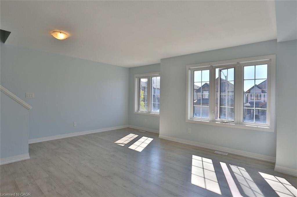 27 Sportsman Hill Street, Kitchener, ON, N2P 0J2 - 16