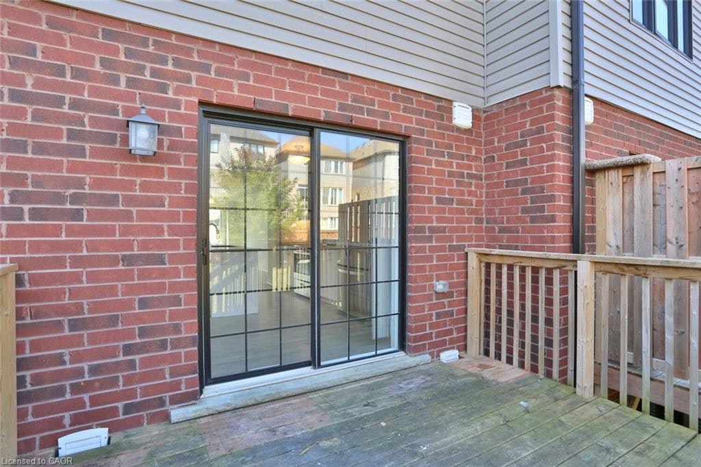 27 Sportsman Hill Street, Kitchener, ON, N2P 0J2 - 12