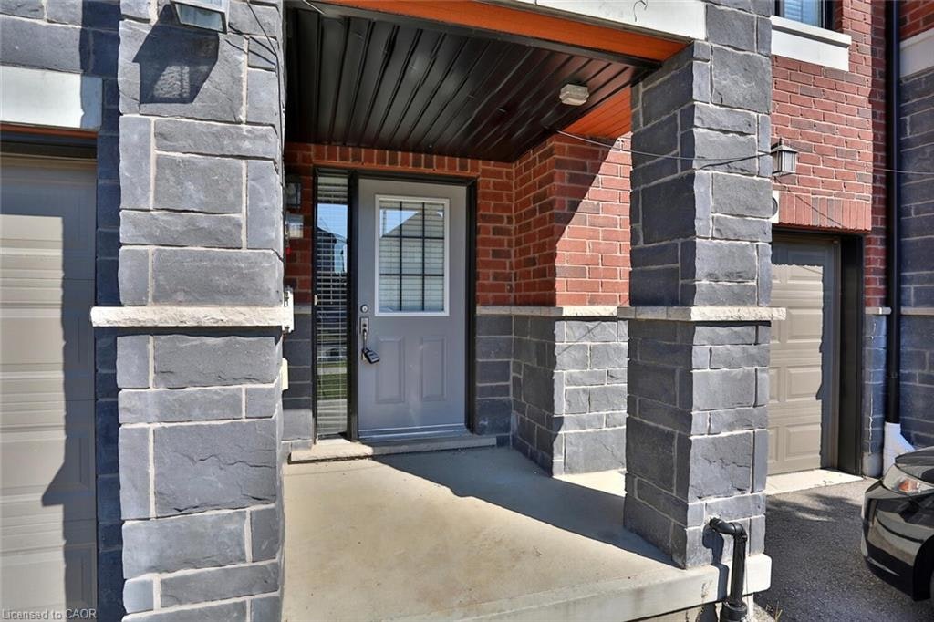 27 Sportsman Hill Street, Kitchener, ON, N2P 0J2 - 2