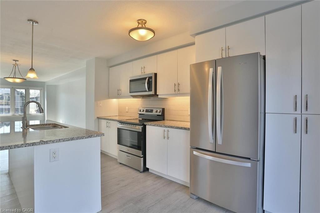 27 Sportsman Hill Street, Kitchener, ON, N2P 0J2 - 9
