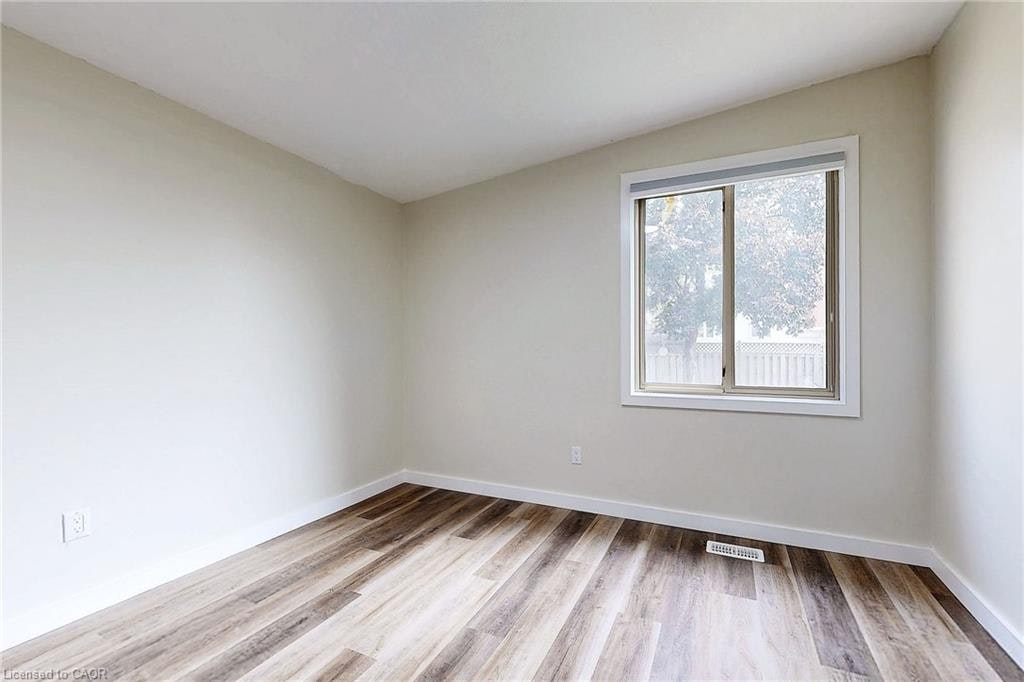 UPPER-65 Fielding Crescent, Hamilton, ON, L8V 2P3 - 14