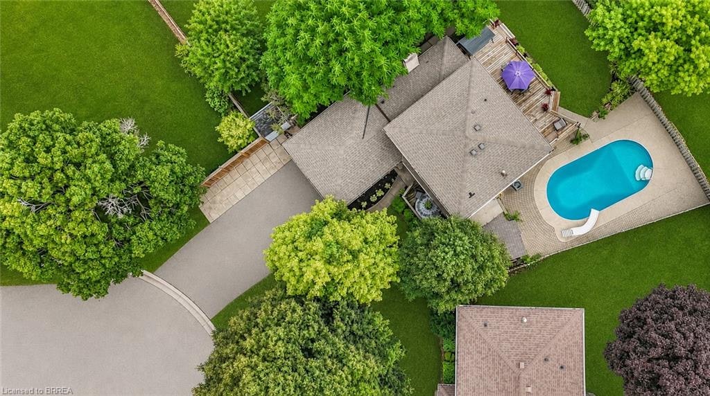 37 Rose Court, Brant, ON, N3L 3T9