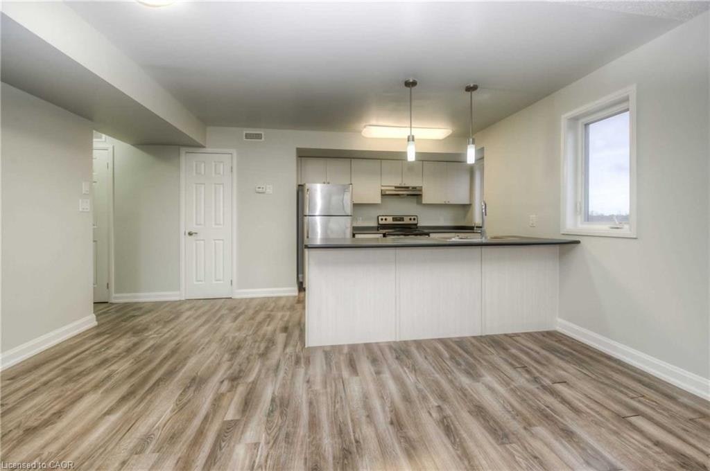 35-350 Fisher Mills Road, Cambridge, ON, N3C 0G8 - 6