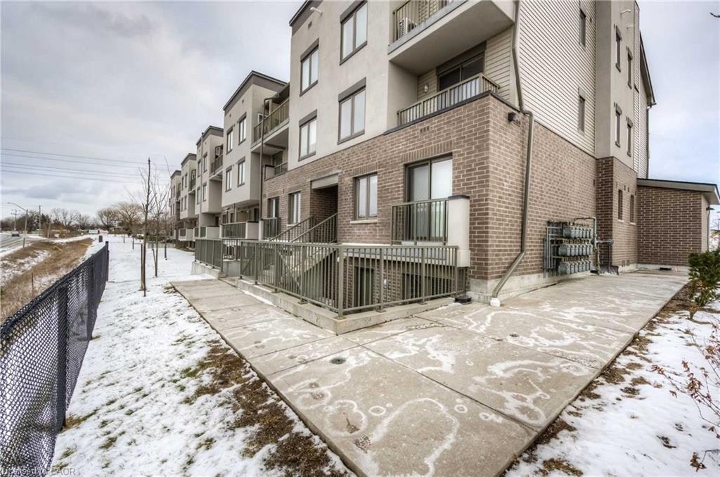 35-350 Fisher Mills Road, Cambridge, ON, N3C 0G8 - 3