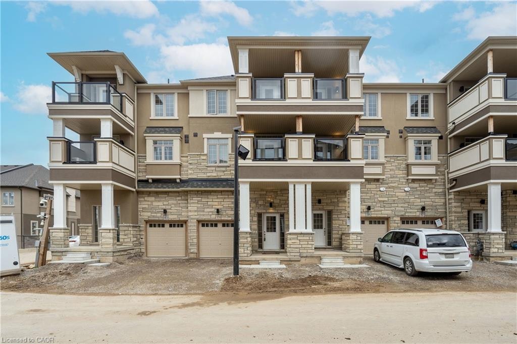 39-305 Garner Road W, Hamilton, ON, L9G 5E6