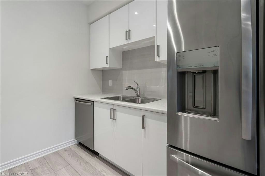 39-305 Garner Road W, Hamilton, ON, L9G 5E6 - 16