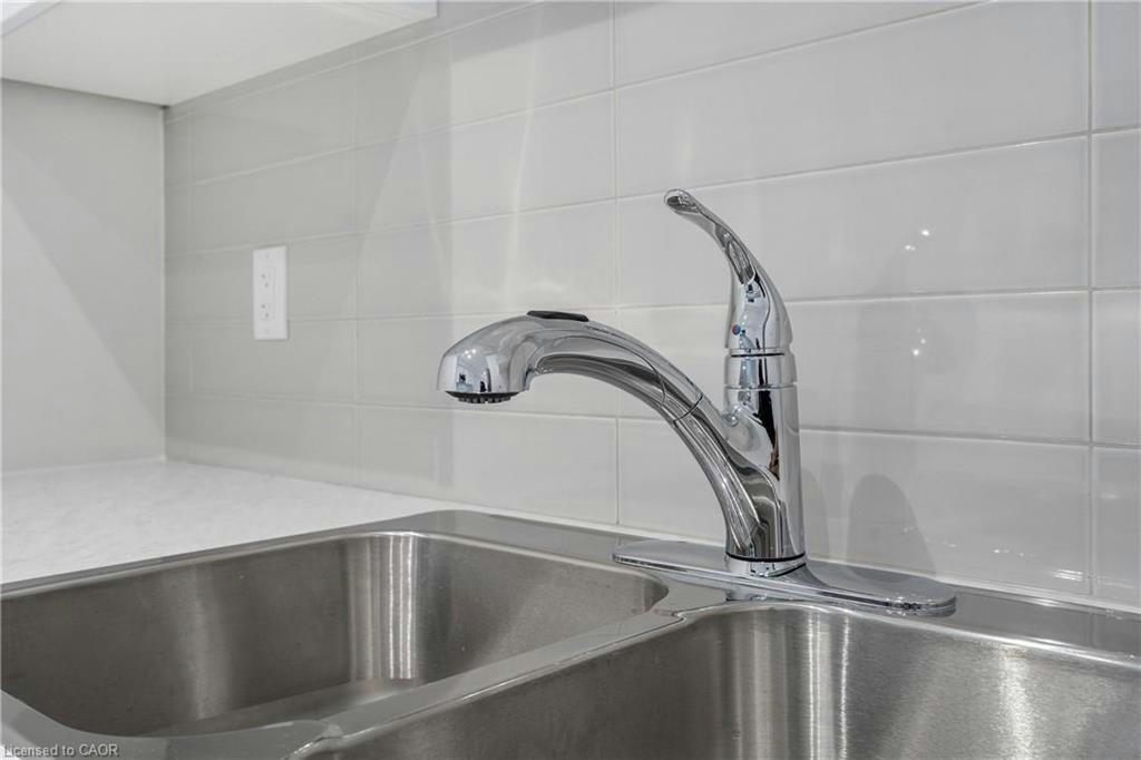 39-305 Garner Road W, Hamilton, ON, L9G 5E6 - 19