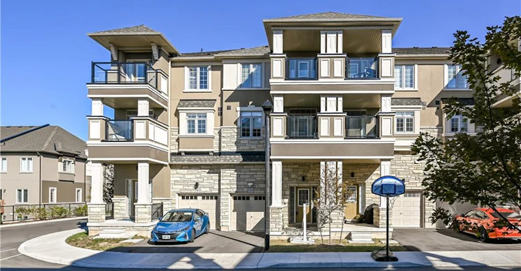 39-305 Garner Road W, Hamilton, ON, L9G 5E6 - 2