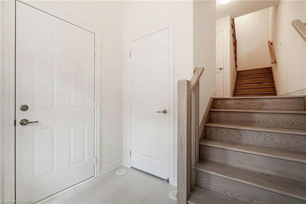 39-305 Garner Road W, Hamilton, ON, L9G 5E6 - 8
