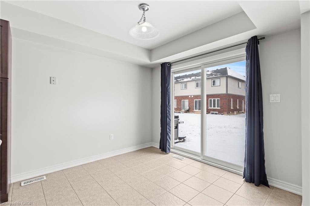 Main-141 Winterberry Boulevard, Thorold, ON, L2V 5G6 - 13