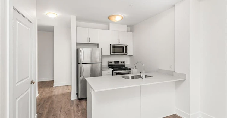 1009-81 Robinson Street, Hamilton, ON, L8P 0C2 - 15
