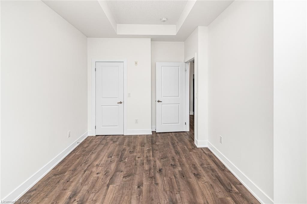 1009-81 Robinson Street, Hamilton, ON, L8P 0C2 - 21