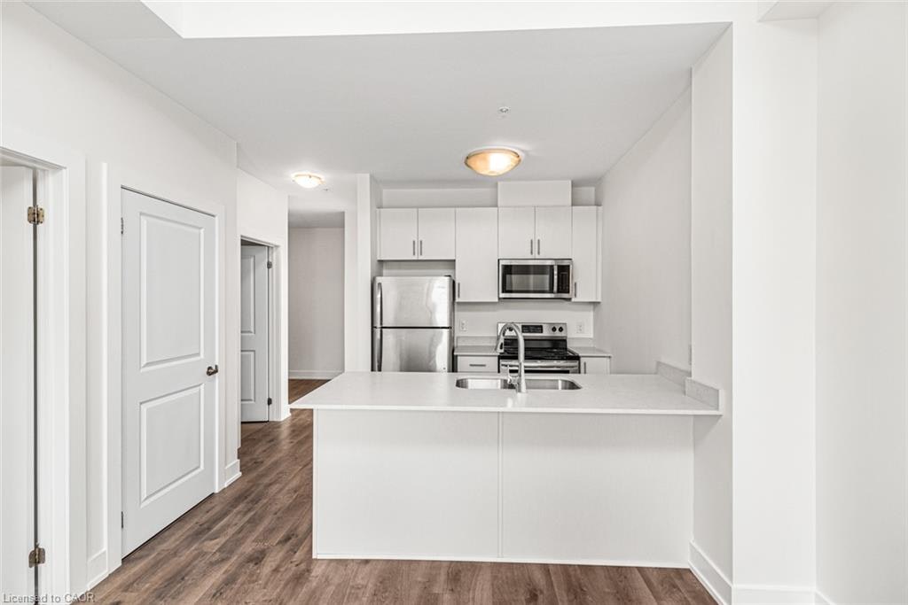 1009-81 Robinson Street, Hamilton, ON, L8P 0C2 - 10