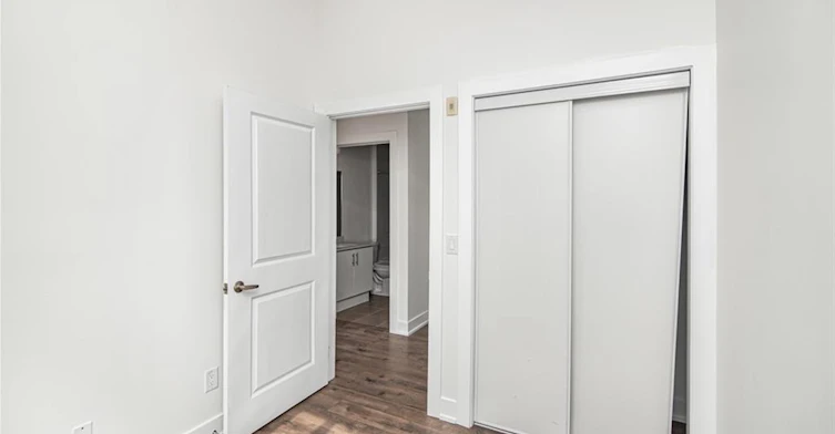 1009-81 Robinson Street, Hamilton, ON, L8P 0C2 - 20