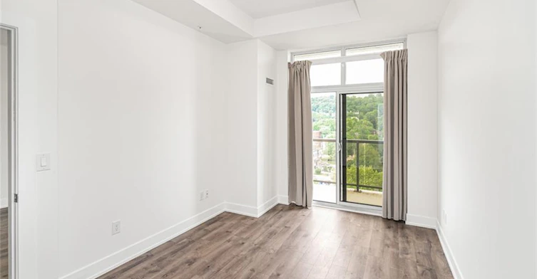 1009-81 Robinson Street, Hamilton, ON, L8P 0C2 - 25