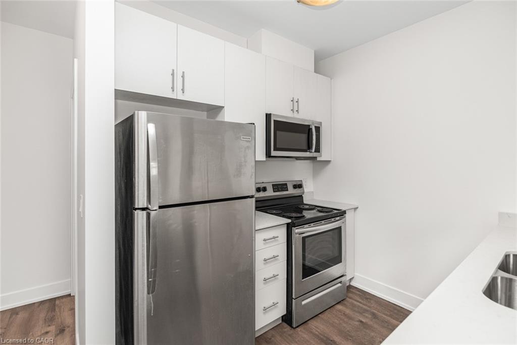 1009-81 Robinson Street, Hamilton, ON, L8P 0C2 - 11
