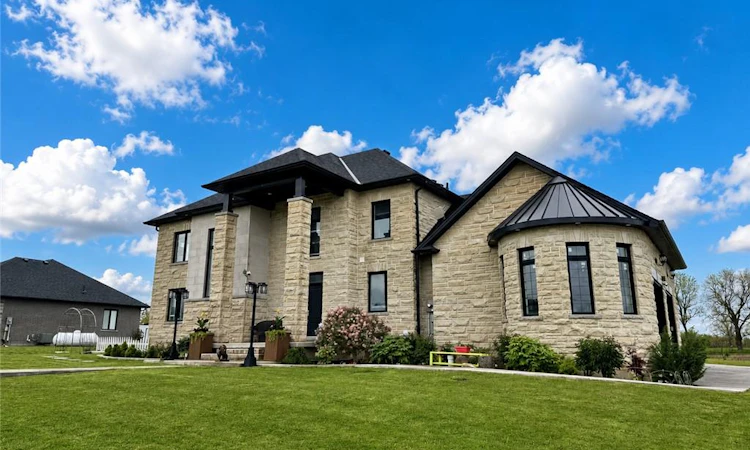 2687 Haldimand 55 Road