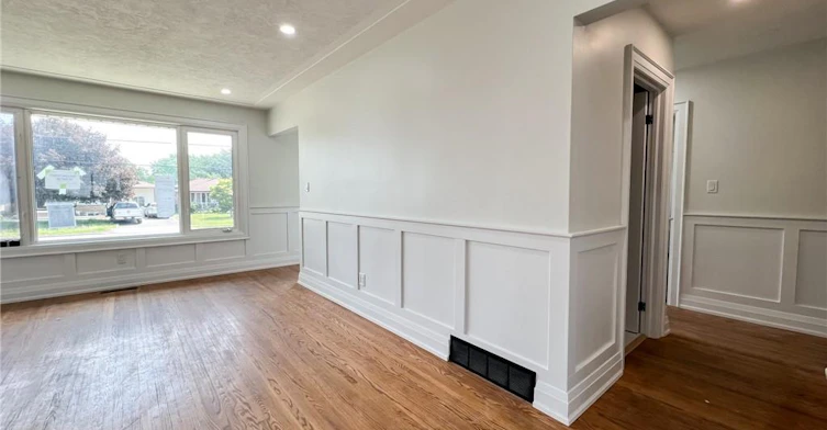 1-934 Upper Ottawa Street, Hamilton, ON, L8T 3V7 - 4