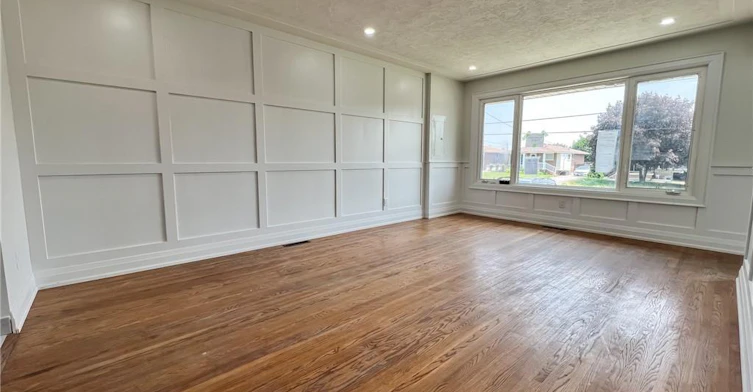 1-934 Upper Ottawa Street, Hamilton, ON, L8T 3V7 - 2