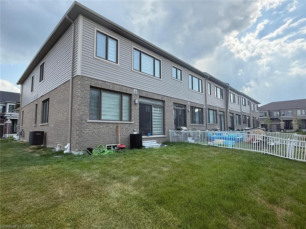39-15 Blacklock Street, Cambridge, ON, N1S 0E2 - 3