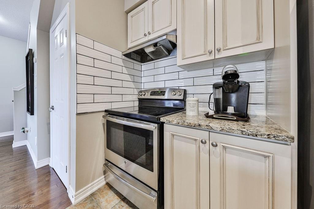 53-515 Winston Road, Grimsby, ON, L3M 0C8 - 14
