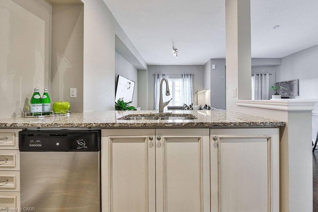 53-515 Winston Road, Grimsby, ON, L3M 0C8 - 12
