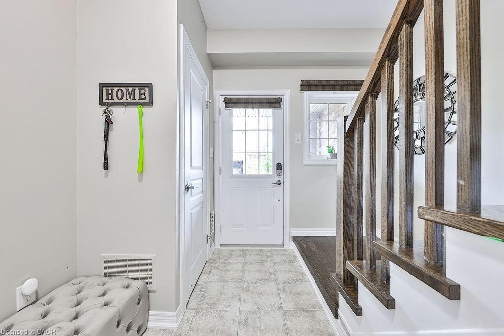 53-515 Winston Road, Grimsby, ON, L3M 0C8 - 4