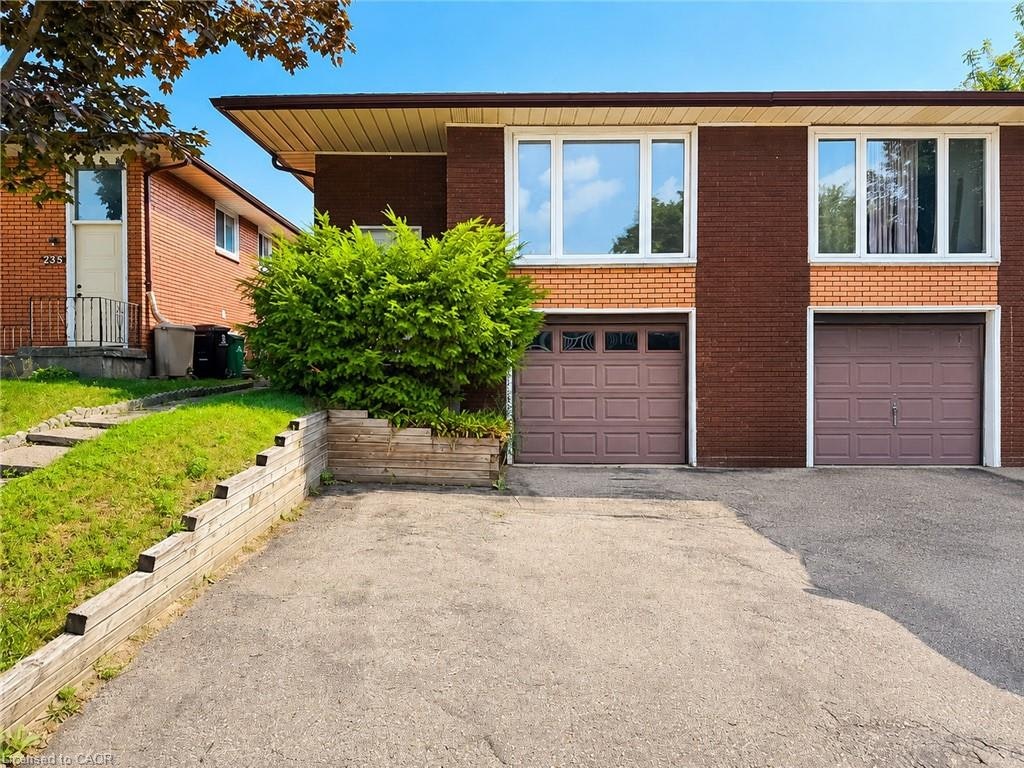 237 Veronica Drive, Kitchener, ON, N2A 2R8
