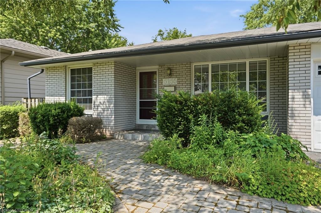 5155 Idlewood Crescent - 3