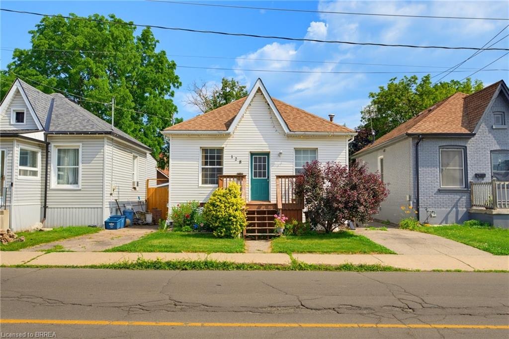 128 Mary Street, Brantford, ON, N3S 3B9