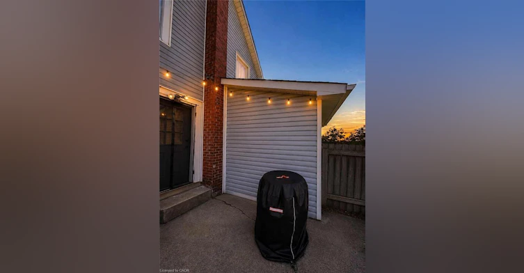 5 Rowanwood Street, Hamilton, ON, L8L 7H1 - 16