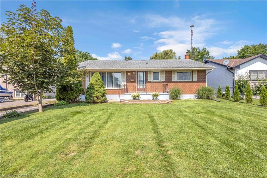 55 Young Street, Tillsonburg, ON, N4G 3H6