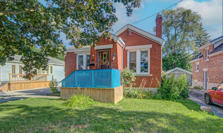 97 Francis Street
