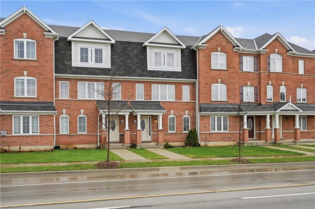 15-230 Avonsyde Boulevard, Hamilton, ON, L8B 1T9 - 2