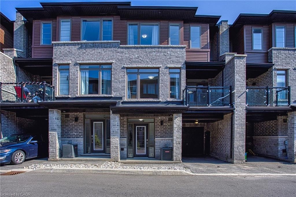 25-5000 Connor Drive, Lincoln, ON, L3J 0T4