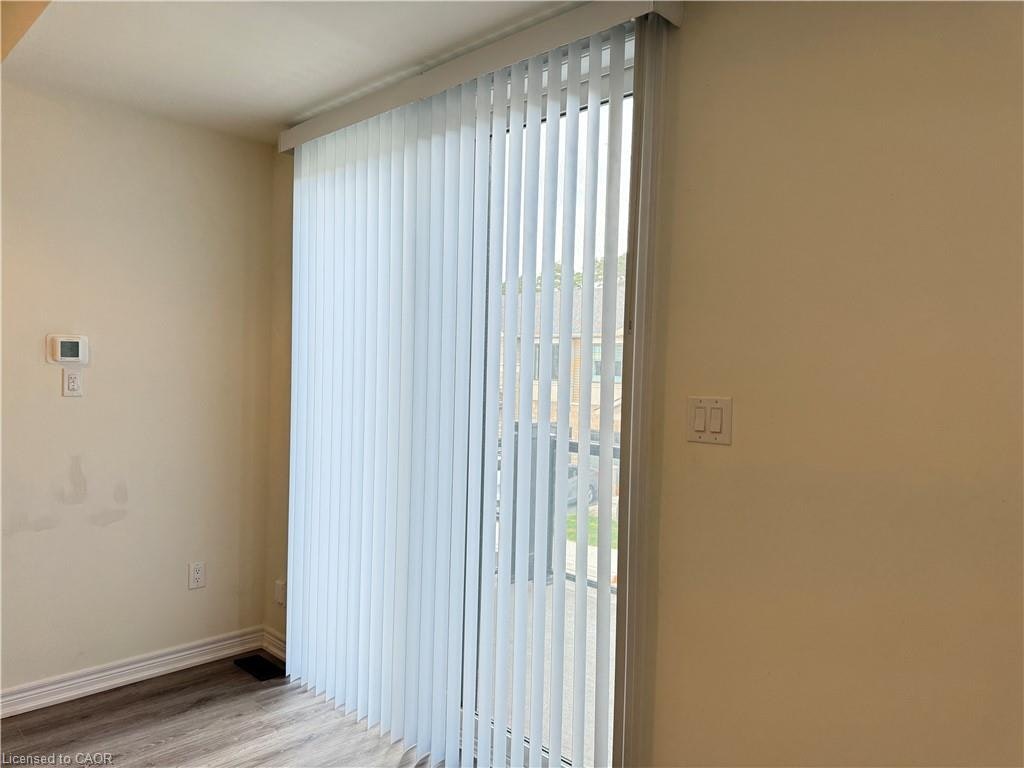 27-100 Hollywood Court, Cambridge, ON, N1R 0C5 - 11