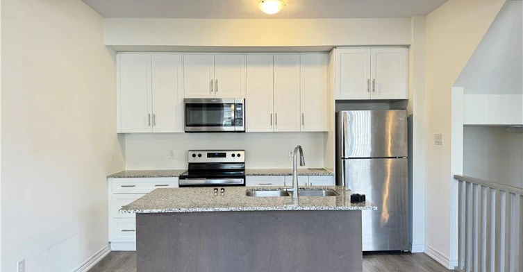 27-100 Hollywood Court, Cambridge, ON, N1R 0C5 - 4