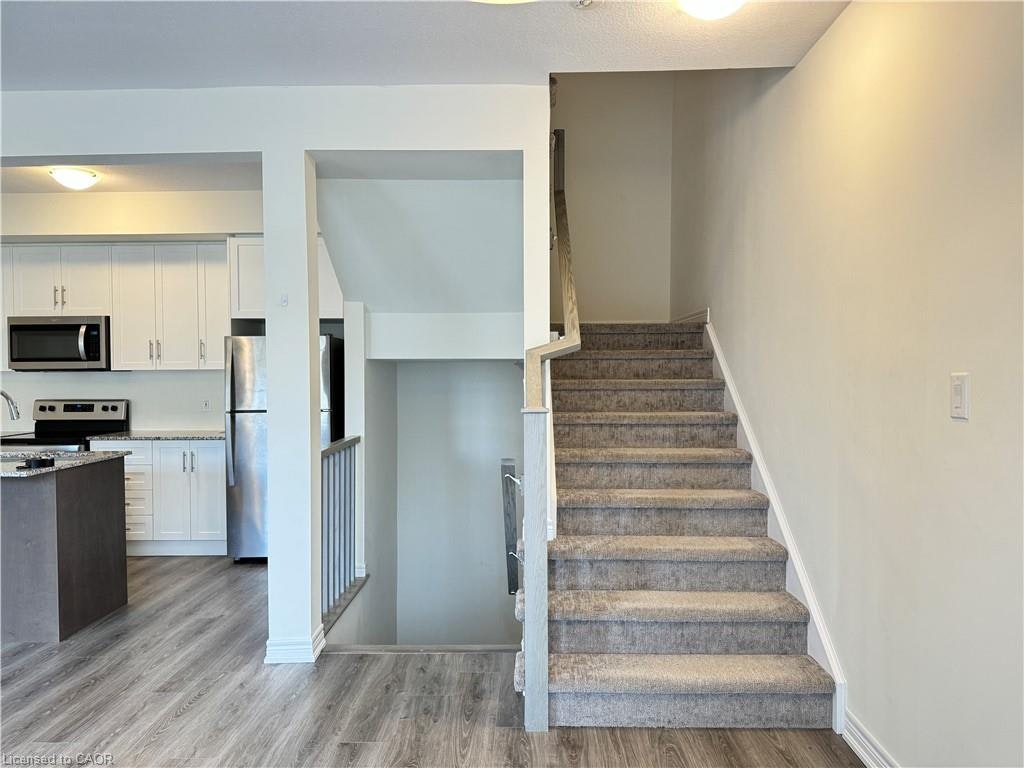 27-100 Hollywood Court, Cambridge, ON, N1R 0C5 - 6