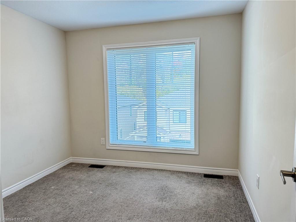 27-100 Hollywood Court, Cambridge, ON, N1R 0C5 - 7