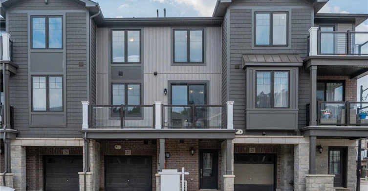 27-100 Hollywood Court, Cambridge, ON, N1R 0C5