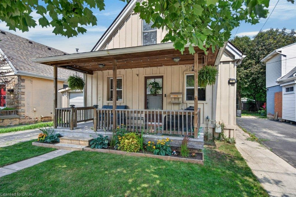 15 Crockett Street, Hamilton, ON, L8V 1G8
