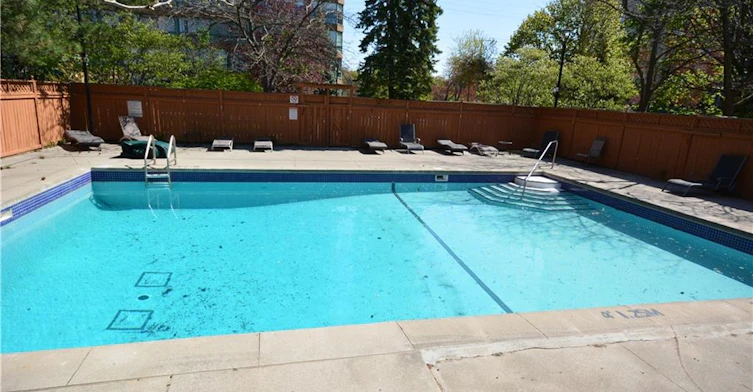 103-1270 Maple Crossing Boulevard E, Burlington, ON, L7S 2J3 - 39