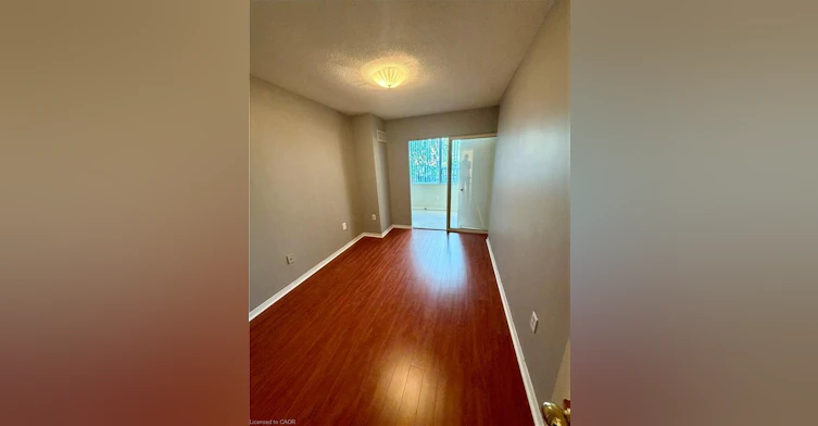 103-1270 Maple Crossing Boulevard E, Burlington, ON, L7S 2J3 - 17