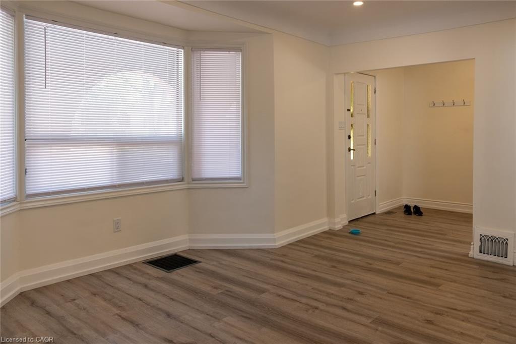 Upper-359 Queensdale Avenue E, Hamilton, ON, L9A 1L5 - 5