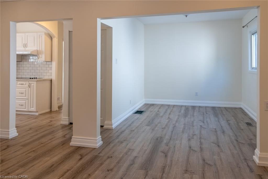 Upper-359 Queensdale Avenue E, Hamilton, ON, L9A 1L5 - 4