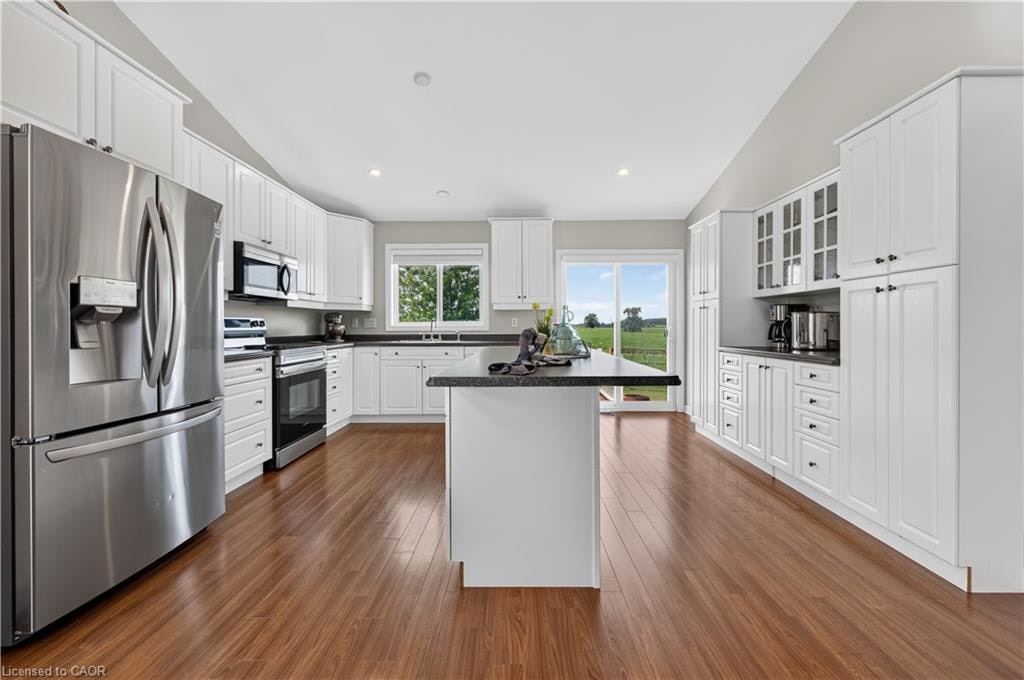86 Golden Acres Drive, West Lincoln, ON, L0R 2A0 - 17