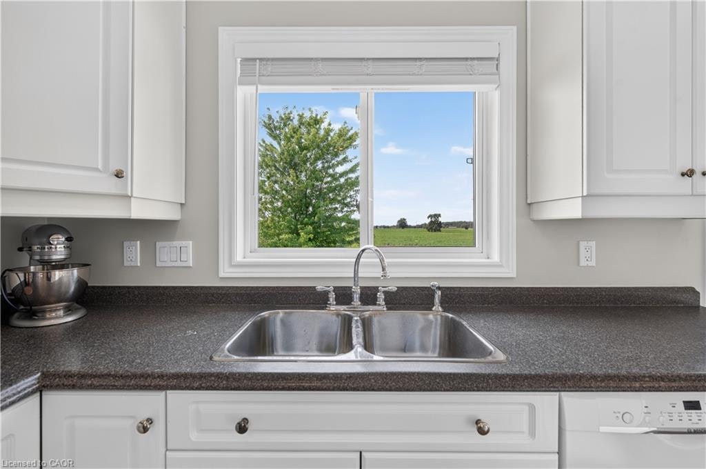 86 Golden Acres Drive, West Lincoln, ON, L0R 2A0 - 23