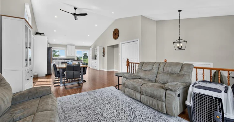 86 Golden Acres Drive, West Lincoln, ON, L0R 2A0 - 11