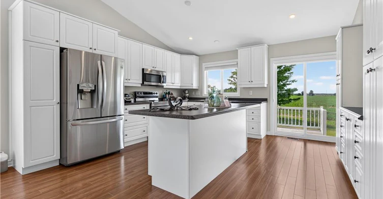 86 Golden Acres Drive, West Lincoln, ON, L0R 2A0 - 14